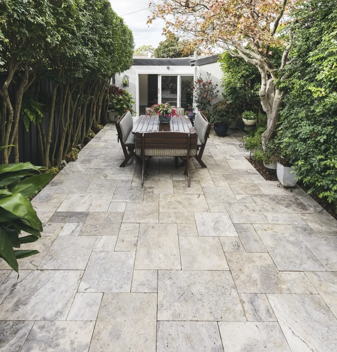 French pattern stone paving layout